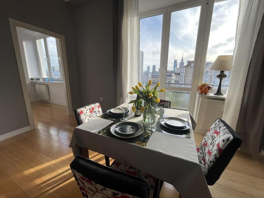Elegant With An Amazing View! Apartment Warschau