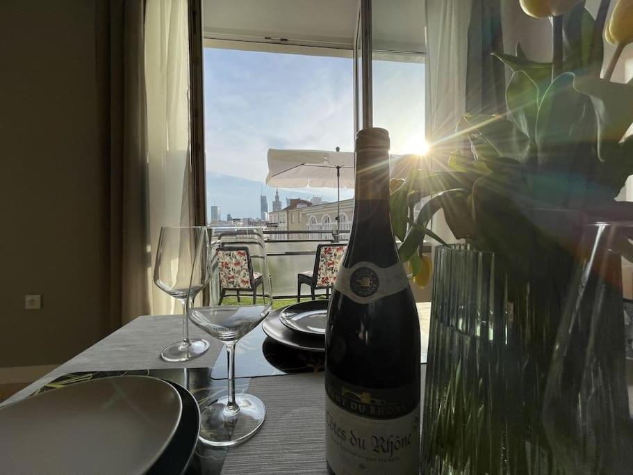 Apartment Elegant With An Amazing View! Warschau